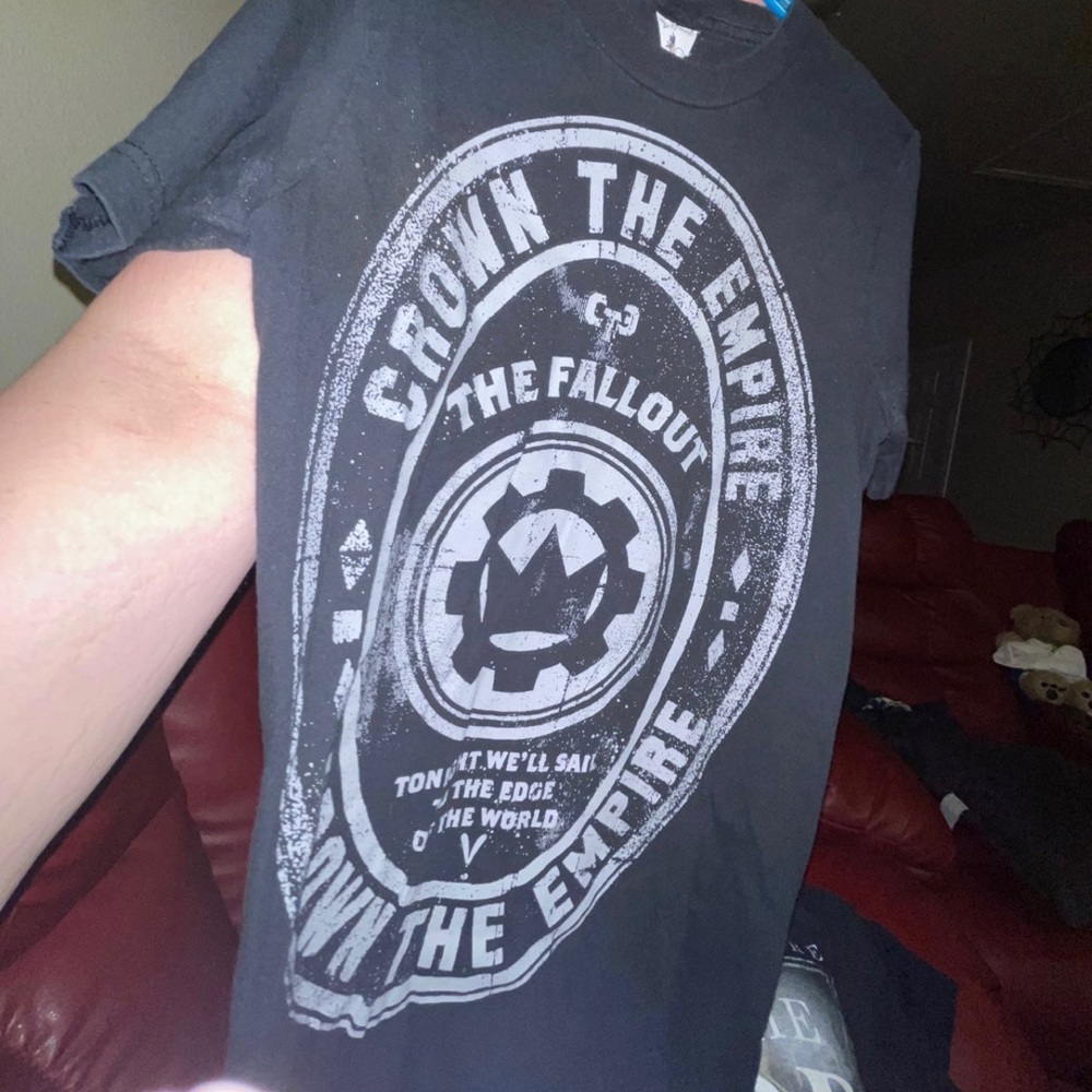 Crown the empire tshirt